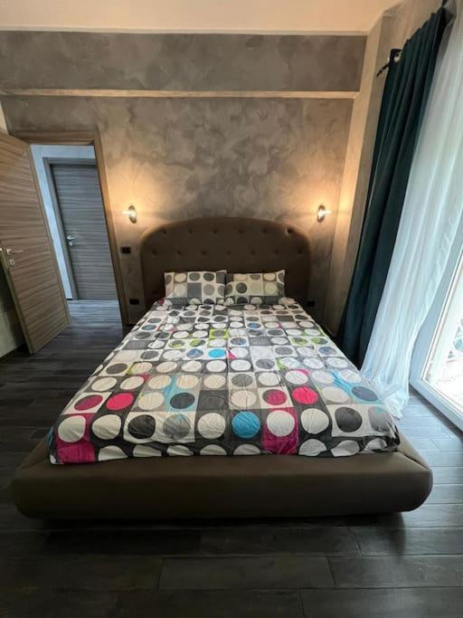 Nathan House, Due Camere โรม ภายนอก รูปภาพ